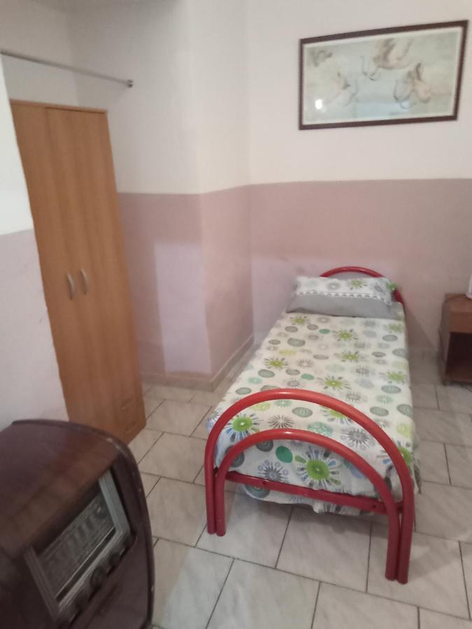Gisira Appartment Catania Bagian luar foto